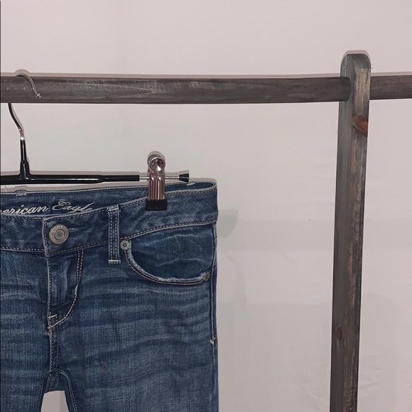 American Eagle Mid-Wash Skinny Stretch Denim - Picture 5 of 6